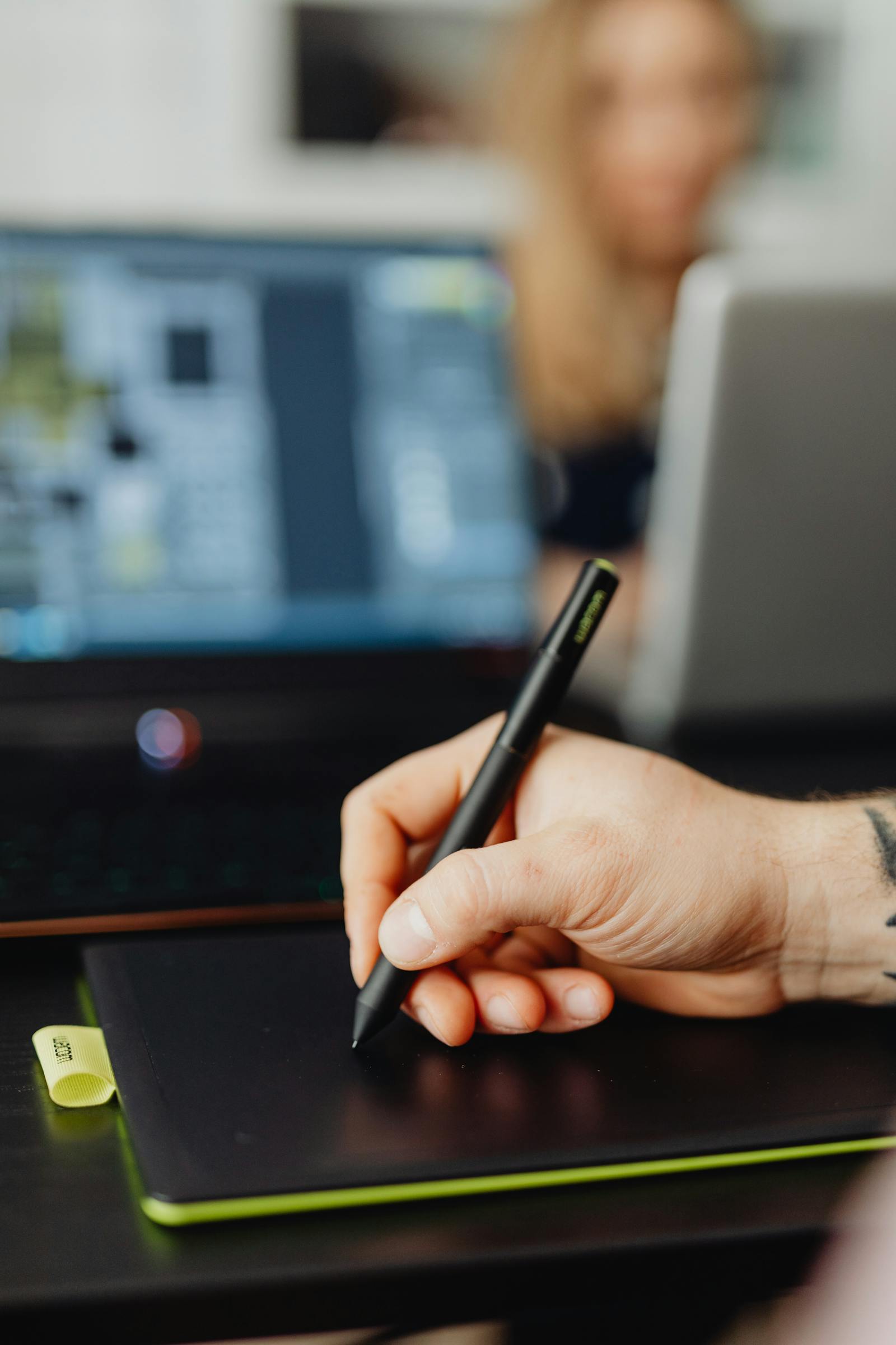 Sözleşme editöründe dinamik alan yerleştirme